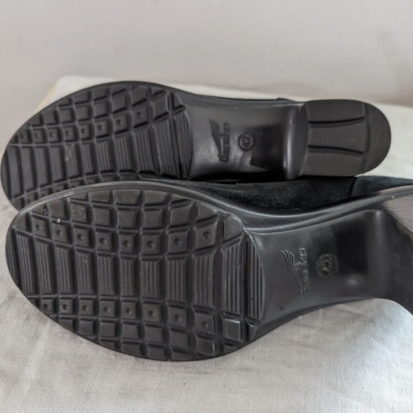 Dansko Black Suede Stacked Heel Slip On size 42 US 10 - Picture 4 of 5